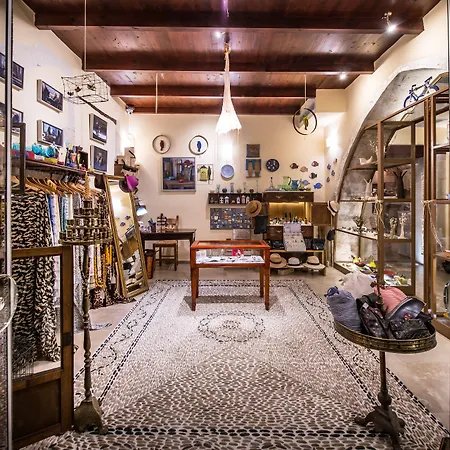 Veneto Boutique 아파트호텔 4*