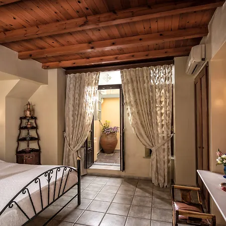 Apartahotel Veneto Boutique 4*