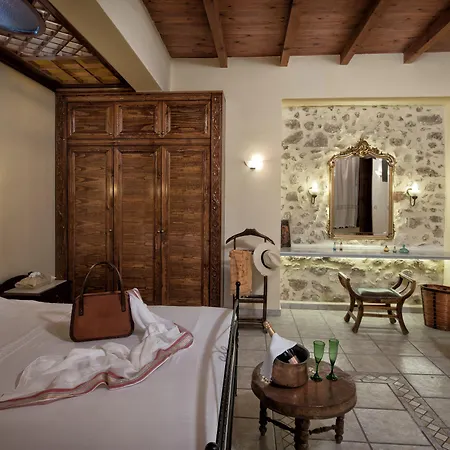 Апарт-готель Veneto Boutique Rethymno (Crete)