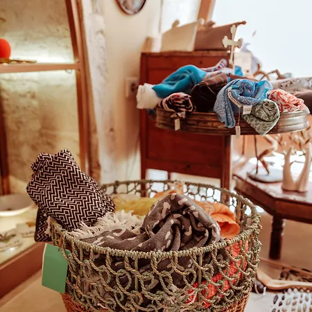 Апарт-готель Veneto Boutique Rethymno (Crete)